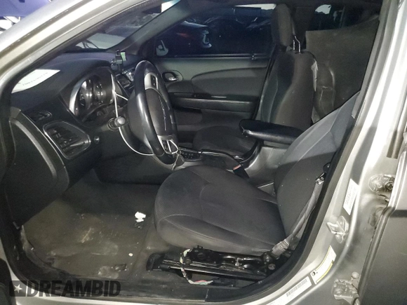 2013 Chrysler 200 Touring with VIN 1C3CCBBB3DN584292, listed as a Copart auction lot 87210564 with 140,337 mi miles and Salvage Title. Bid and sale history available at DreamBid. Image 7.