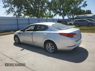 2011 Kia Optima LX with VIN KNAGM4A71B5170005, listed as a Copart auction lot 54307055 with 31,047 mi miles and Salvage Title. Bid and sale history available at carsss.com. Image 2.