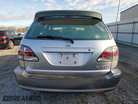 2001 Lexus RX 300 with VIN JTJGF10U010095633, listed as a Copart auction lot 79744634 with 186,324 mi miles and Salvage Title. Bid and sale history available at carsss.com. Image 6.