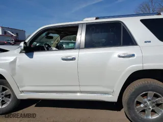 2011 Toyota 4Runner Trail with VIN JTEBU5JR5B5067394, listed as a IAAI auction lot 41635495 with 192,766 mi miles. Bid and sale history available at carsss.com. Image 14.