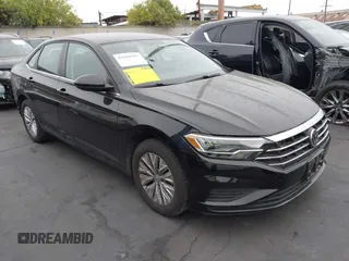 2019 Volkswagen Jetta S z VIN 3VWC57BU0KM158746, wystawiony jako IAAI lot #42683987 z przebiegiem 75 106 mil mil oraz . Historia ofert i sprzedaży dostępna na DreamBid. Obrazek 1.