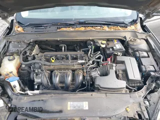 2016 Ford Fusion SE with VIN 3FA6P0H73GR222250, listed as a IAAI auction lot 42083236 with 220,365 mi miles and . Bid and sale history available at carsss.com. Image 10.