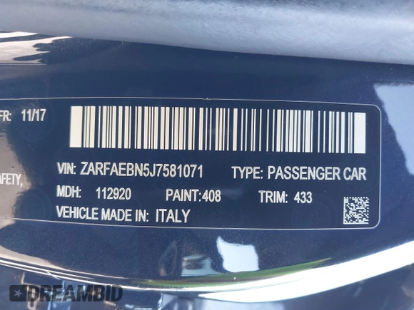 2018 Alfa Romeo Giulia with VIN ZARFAEBN5J7581071, listed as a IAAI auction lot 41313207 with 91,793 mi miles. Bid and sale history available at carsss.com. Image 9.
