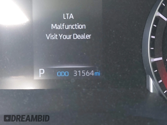 2021 Toyota Highlander L with VIN 5TDZZRAH9MS533683, listed as a IAAI auction lot 41788553 with 31,564 mi miles and . Bid and sale history available at DreamBid. Image 16.