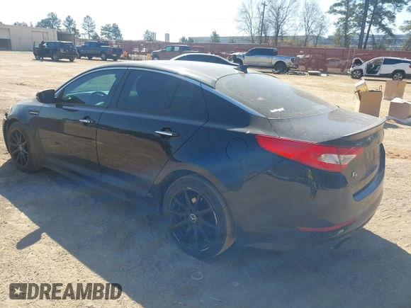 2013 Kia Optima SX with VIN 5XXGR4A64DG100105, listed as a IAAI auction lot 41856618 with 288,670 mi miles. Bid and sale history available at carsss.com. Image 3.