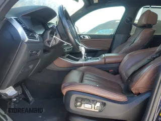 2020 BMW X5 M50i with VIN 5UXJU4C05LL227875, listed as a Copart auction lot 43477225 with 103,526 mi miles and Clean Title. Bid and sale history available at DreamBid. Image 7.