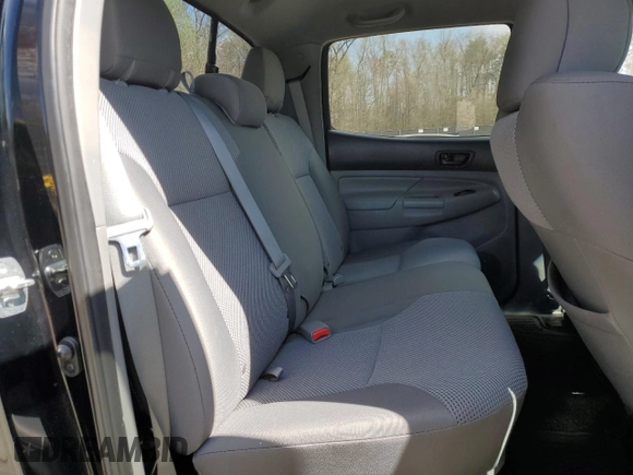 2014 Toyota Tacoma PreRunner with VIN 5TFJU4GN7EX051530, listed as a Copart auction lot 51135655 with 117,157 mi miles and Salvage Title. Bid and sale history available at DreamBid. Image 10.