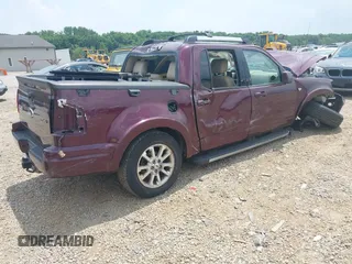 2007 Ford Explorer Sport Trac Limited z VIN 1FMEU53867UA07333, wystawiony jako IAAI lot #42560811 z przebiegiem 187 301 mil mil oraz . Historia ofert i sprzedaży dostępna na DreamBid. Obrazek 4.