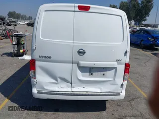 2018 Nissan NV200 S with VIN 3N6CM0KN8JK701483, listed as a IAAI auction lot 40394103 with 95,566 mi miles and . Bid and sale history available at DreamBid. Image 17.