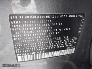 2022 Volkswagen Tiguan SE with VIN 3VV2B7AX2NM105314, listed as a IAAI auction lot 41655410 with 81,912 mi miles. Bid and sale history available at carsss.com. Image 9.