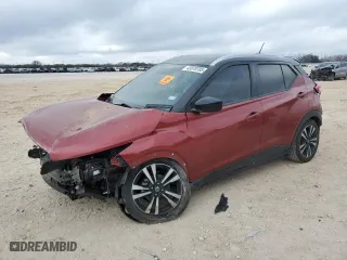 2018 Nissan Kicks SV with VIN 3N1CP5CU6JL527908, listed as a Copart auction lot 43878705 with 81,433 mi miles and Salvage Title. Bid and sale history available at carsss.com. Image 1.