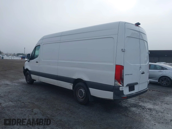 2022 Mercedes-Benz Sprinter Cargo with VIN W1Y40CHY4NT094656, listed as a IAAI auction lot 41038339 with 76,599 mi miles. Bid and sale history available at carsss.com. Image 3.