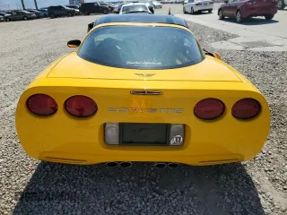 2002 Chevrolet Corvette with VIN 1G1YY22G725124475, listed as a Copart auction lot 70100134 with 0 mi miles and Salvage Title. Bid and sale history available at carsss.com. Image 6.