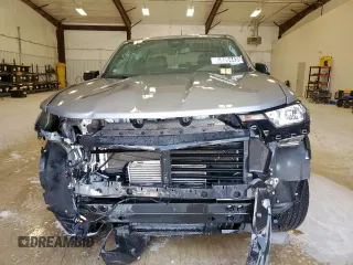 2023 Chevrolet Colorado 2WD Work Truck z VIN 1GCGSBEC6P1172884, wystawiony jako Copart lot #58894435 z przebiegiem 13 221 mil mil oraz Czysty tytuł • Clean title. Historia ofert i sprzedaży dostępna na DreamBid. Obrazek 5.