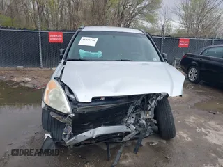 2002 Honda CR-V LX z VIN JHLRD78402C077631, wystawiony jako IAAI lot #41918750 z przebiegiem 186 827 mil mil oraz . Historia ofert i sprzedaży dostępna na DreamBid. Obrazek 12.