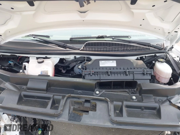 2022 Chevrolet Express Cargo with VIN 1GCWGAFP4N1155524, listed as a IAAI auction lot 42389470 with 33,655 mi miles and . Bid and sale history available at DreamBid. Image 10.