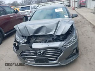 2019 Hyundai Sonata SE with VIN 5NPE24AF7KH751127, listed as a IAAI auction lot 41184221 with 83,267 mi miles and . Bid and sale history available at carsss.com. Image 12.