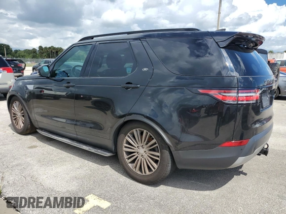 2017 Land Rover Discovery HSE with VIN SALRRBBK6HA013695, listed as a Copart auction lot 73830504 with 0 mi miles and Non Repairable. Bid and sale history available at carsss.com. Image 2.