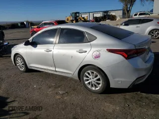 2018 Hyundai Accent SEL with VIN 3KPC24A34JE025886, listed as a Copart auction lot 77637424 with 98,212 mi miles and Salvage Title. Bid and sale history available at carsss.com. Image 2.