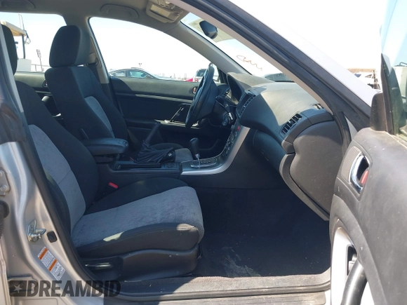 2006 Subaru Legacy Outback z VIN 4S4BP61C667358649, wystawiony jako IAAI lot #42466141 z przebiegiem 145 171 mil mil oraz . Historia ofert i sprzedaży dostępna na DreamBid. Obrazek 5.