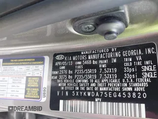 2014 Kia Sorento SX with VIN 5XYKWDA75EG453820, listed as a IAAI auction lot 41883759 with 192,137 mi miles. Bid and sale history available at carsss.com. Image 9.