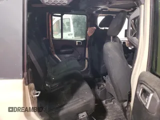 2020 Jeep Gladiator Sport S с VIN 1C6HJTAG5LL173357, выставлен на аукционе Copart как лот 55679915 с пробегом Не указан миль и Списание • Salvage title. История ставок и продаж доступна на DreamBid. Изображение 10.