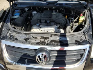 2010 Volkswagen Touareg VR6 with VIN WVGBF7A97AD003738, listed as a Copart auction lot 50394915 with 126,591 mi miles and Salvage Title. Bid and sale history available at DreamBid. Image 12.