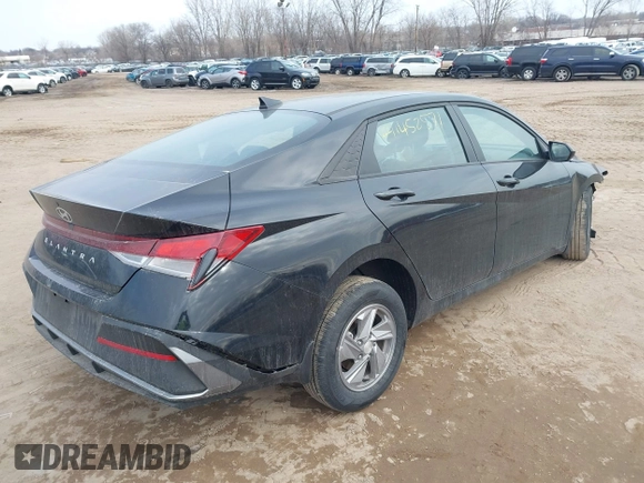 2024 Hyundai Elantra SE with VIN KMHLL4DGXRU814578, listed as a IAAI auction lot 41452571 with 1,558 mi miles and . Bid and sale history available at DreamBid. Image 4.