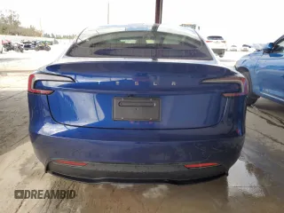 2025 Tesla Model 3 Long Range with VIN 5YJ3E1EA8SF903698, listed as a Copart auction lot 47737195 with 3,513 mi miles and Salvage Title. Bid and sale history available at carsss.com. Image 6.