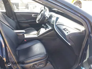 2018 Toyota Mirai с VIN JTDBVRBDXJA004017, выставлен на аукционе IAAI как лот 41838781 с пробегом 69 554 миль миль и . История ставок и продаж доступна на DreamBid. Изображение 5.