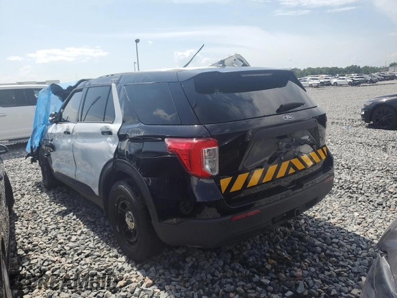 2023 Ford Police Interceptor Utility z VIN 1FM5K8ABXPGB58924, wystawiony jako Copart lot #53245495 z przebiegiem 16 066 mil mil oraz Szkody całkowita. Historia ofert i sprzedaży dostępna na DreamBid. Obrazek 2.