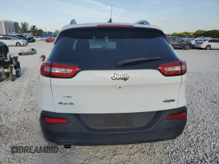 2015 Jeep Cherokee Latitude с VIN 1C4PJMCB2FW734628, выставлен на аукционе Copart как лот 57585295 с пробегом 82 268 миль миль и Списание • Salvage title. История ставок и продаж доступна на DreamBid. Изображение 6.