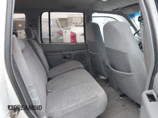 1996 Ford Explorer XL z VIN 1FMDU34XXTZA17284, wystawiony jako IAAI lot #42208106 z przebiegiem 167 098 mil mil oraz . Historia ofert i sprzedaży dostępna na DreamBid. Obrazek 8.