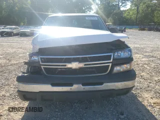2006 Chevrolet Silverado 1500 LT2 with VIN 1GCEK19B96Z250917, listed as a Copart auction lot 52997975 with 247,189 mi miles and Salvage Title. Bid and sale history available at DreamBid. Image 5.