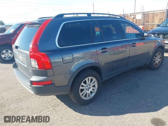 2008 Volvo XC90 I6 with VIN YV4CM982881477080, listed as a IAAI auction lot 40396392 with 194,239 mi miles. Bid and sale history available at carsss.com. Image 4.