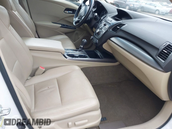 2013 Acura RDX with VIN 5J8TB4H34DL023221, listed as a IAAI auction lot 41870019 with 183,344 mi miles. Bid and sale history available at carsss.com. Image 5.