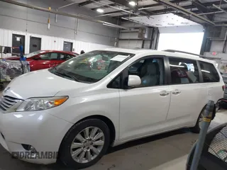 2011 Toyota Sienna XLE AAS with VIN 5TDYK3DC9BS091563, listed as a IAAI auction lot 41393689 with 229,663 mi miles and . Bid and sale history available at DreamBid. Image 15.