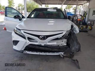 2019 Toyota Camry XSE с VIN 4T1BZ1HK9KU023858, выставлен на аукционе IAAI как лот 42218518 с пробегом 51 613 миль миль и . История ставок и продаж доступна на DreamBid. Изображение 12.