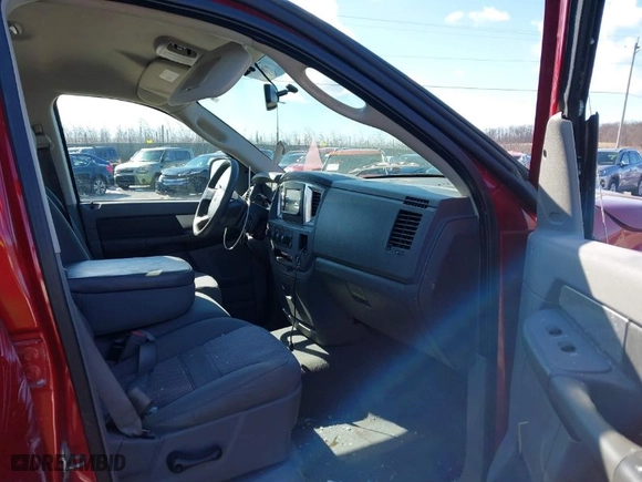 2007 Dodge Ram 1500 Laramie with VIN 1D7HU18277S267806, listed as a IAAI auction lot 41591579 with 141,497 mi miles. Bid and sale history available at carsss.com. Image 5.