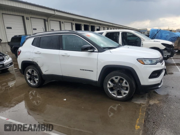 2022 Jeep Compass Limited z VIN 3C4NJDCB4NT135368, wystawiony jako Copart lot #52295865 z przebiegiem 26 537 mil mil oraz Szkoda całkowita • Salvage title. Historia ofert i sprzedaży dostępna na DreamBid. Obrazek 4.