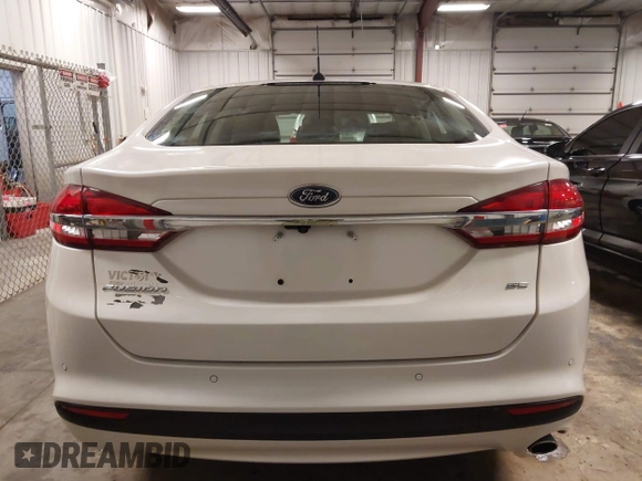 2018 Ford Fusion Energi SE with VIN 3FA6P0PU9JR264257, listed as a IAAI auction lot 41587659 with 85,832 mi miles. Bid and sale history available at carsss.com. Image 17.