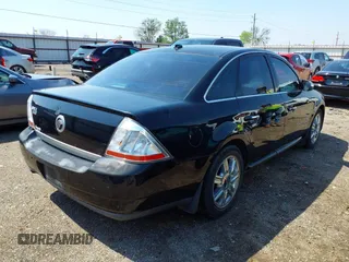 2008 Mercury Sable Premier z VIN 1MEHM42W38G611612, wystawiony jako IAAI lot #41965495 z przebiegiem 190 996 mil mil oraz . Historia ofert i sprzedaży dostępna na DreamBid. Obrazek 4.