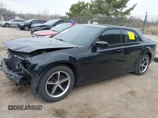 2019 Chrysler 300 S with VIN 2C3CCABG9KH654079, listed as a IAAI auction lot 42060051 with 191,184 mi miles and . Bid and sale history available at DreamBid. Image 18.