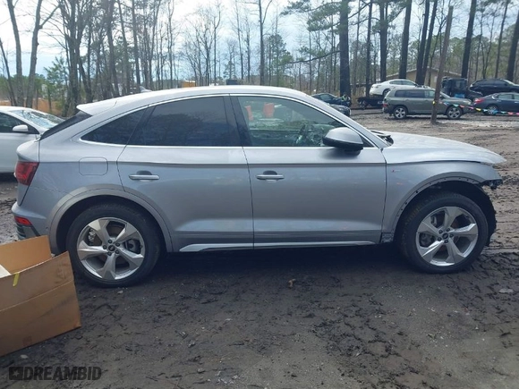 2021 Audi Q5 Sportback S line Prestige with VIN WA16AAFY1M2089690, listed as a IAAI auction lot 41807509 with 1 mi miles. Bid and sale history available at carsss.com. Image 14.