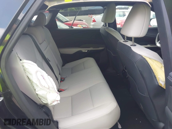 2023 Lexus RX 350 z VIN 2T2BAMCA9PC034273, wystawiony jako IAAI lot #42653429 z przebiegiem 29 826 mil mil oraz . Historia ofert i sprzedaży dostępna na DreamBid. Obrazek 8.