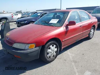 1994 Honda Accord LX w/ABS with VIN JHMCD5632RC001368, listed as a IAAI auction lot 42021408 with 204,391 mi miles. Bid and sale history available at carsss.com. Image 2.