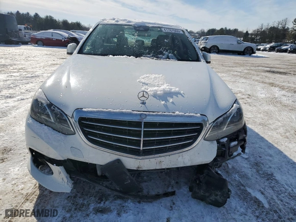 2014 Mercedes-Benz E-Class E 350 Luxury with VIN WDDHF8JB8EA775010, listed as a Copart auction lot 41767055 with 168,569 mi miles and Salvage Title. Bid and sale history available at carsss.com. Image 5.