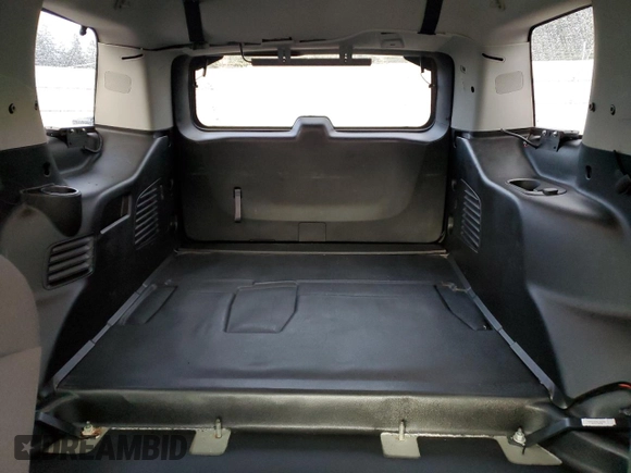 2020 Chevrolet Tahoe Commercial with VIN 1GNSKDEC1LR256927, listed as a Copart auction lot 49929805 with 116,629 mi miles and Clean title. Bid and sale history available at DreamBid. Image 10.