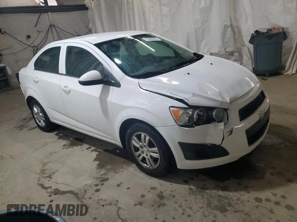 2013 Chevrolet Sonic LT with VIN 1G1JC5SG5D4215206, listed as a Copart auction lot 51669305 with 171,604 mi miles and Salvage Title. Bid and sale history available at DreamBid. Image 4.