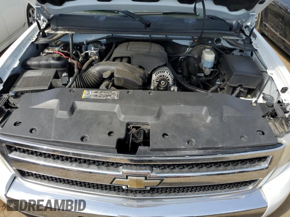 2011 Chevrolet Silverado 1500 LT with VIN 3GCPKSE37BG112705, listed as a Copart auction lot 52622045 with 173,202 mi miles and Salvage Title. Bid and sale history available at DreamBid. Image 11.